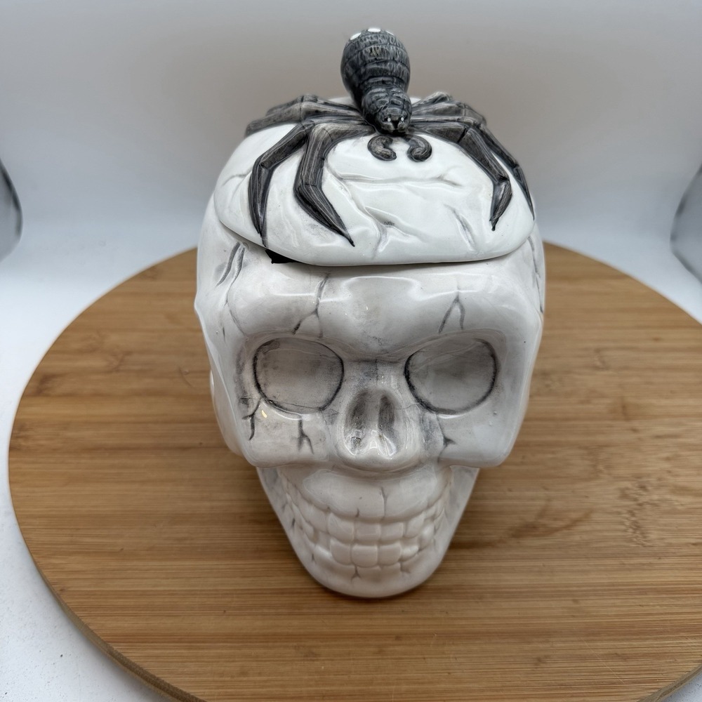 Screaming Skull Candy Jar With Spider Lid & Sound Effects Glazed Ceramic Hallowe